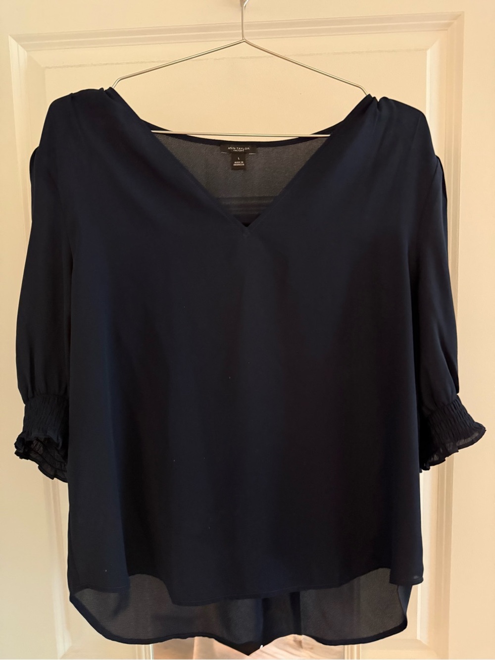 Ann Taylor Navy V-Neck Smocked Cuff Blouse